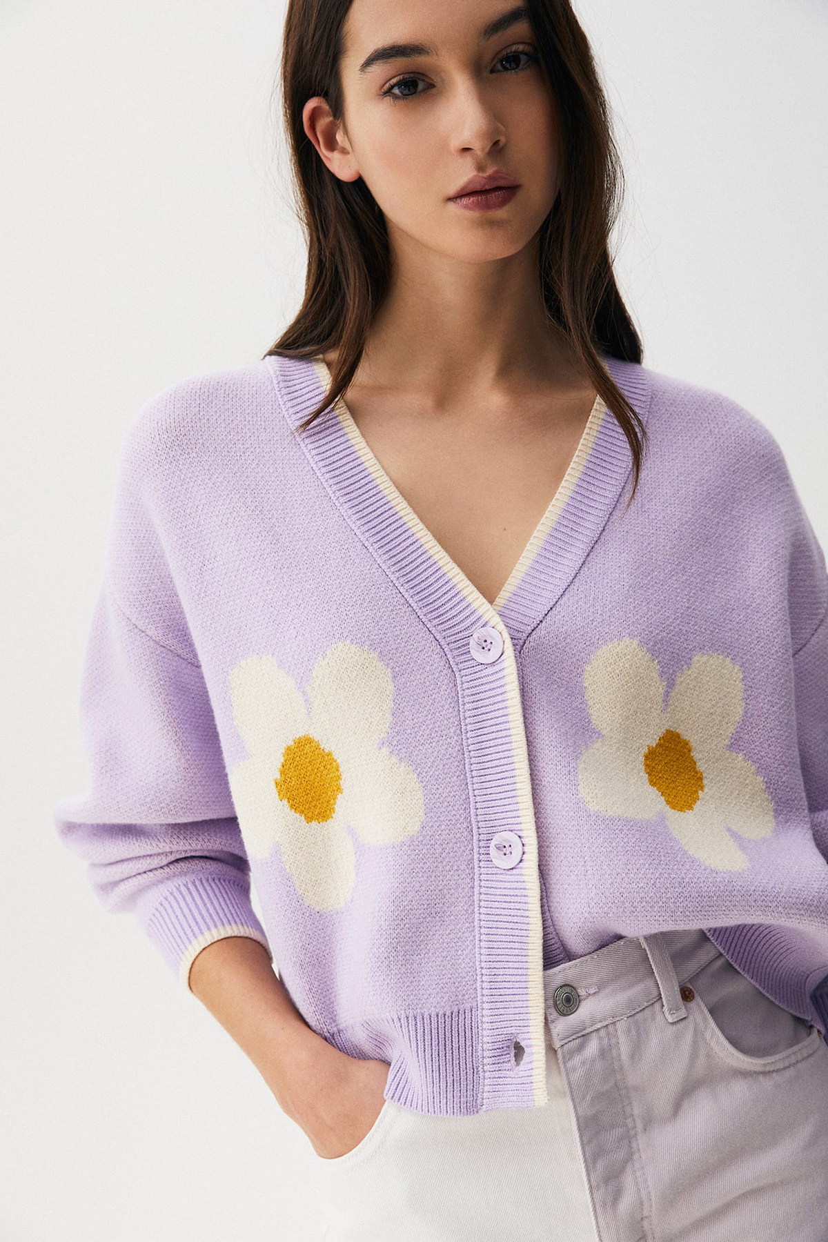 Daisy Jacquard Knit Cardigan - Imagen 3