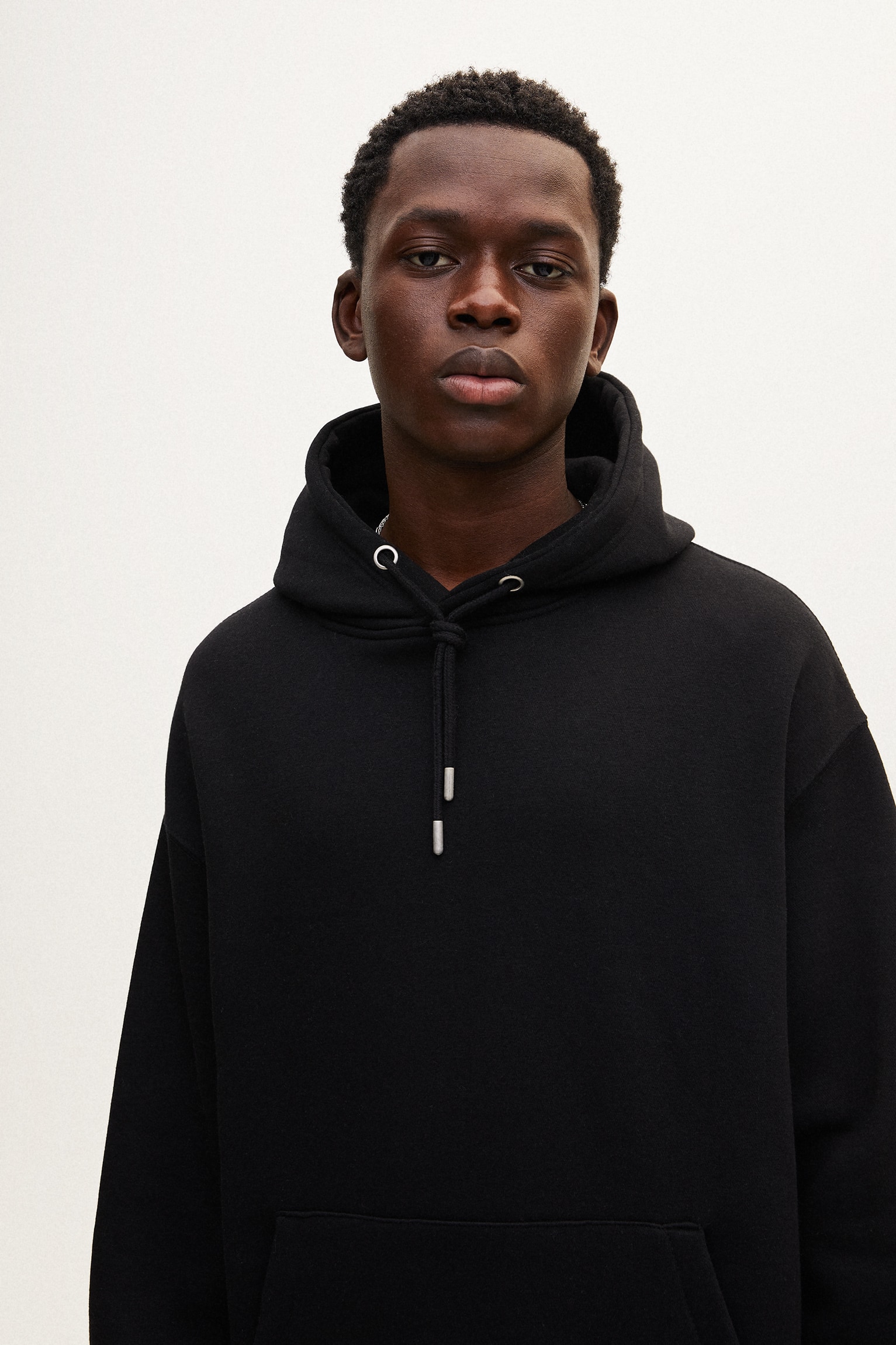 Pouch Pocket Hoodie - Imagen 3